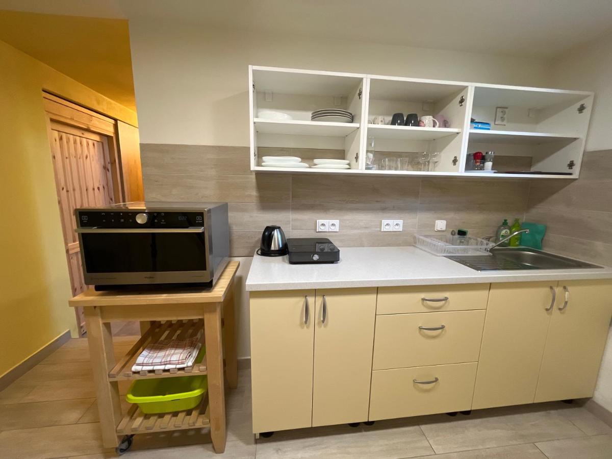 Apartmany Leto Frýdek-Místek Екстериор снимка