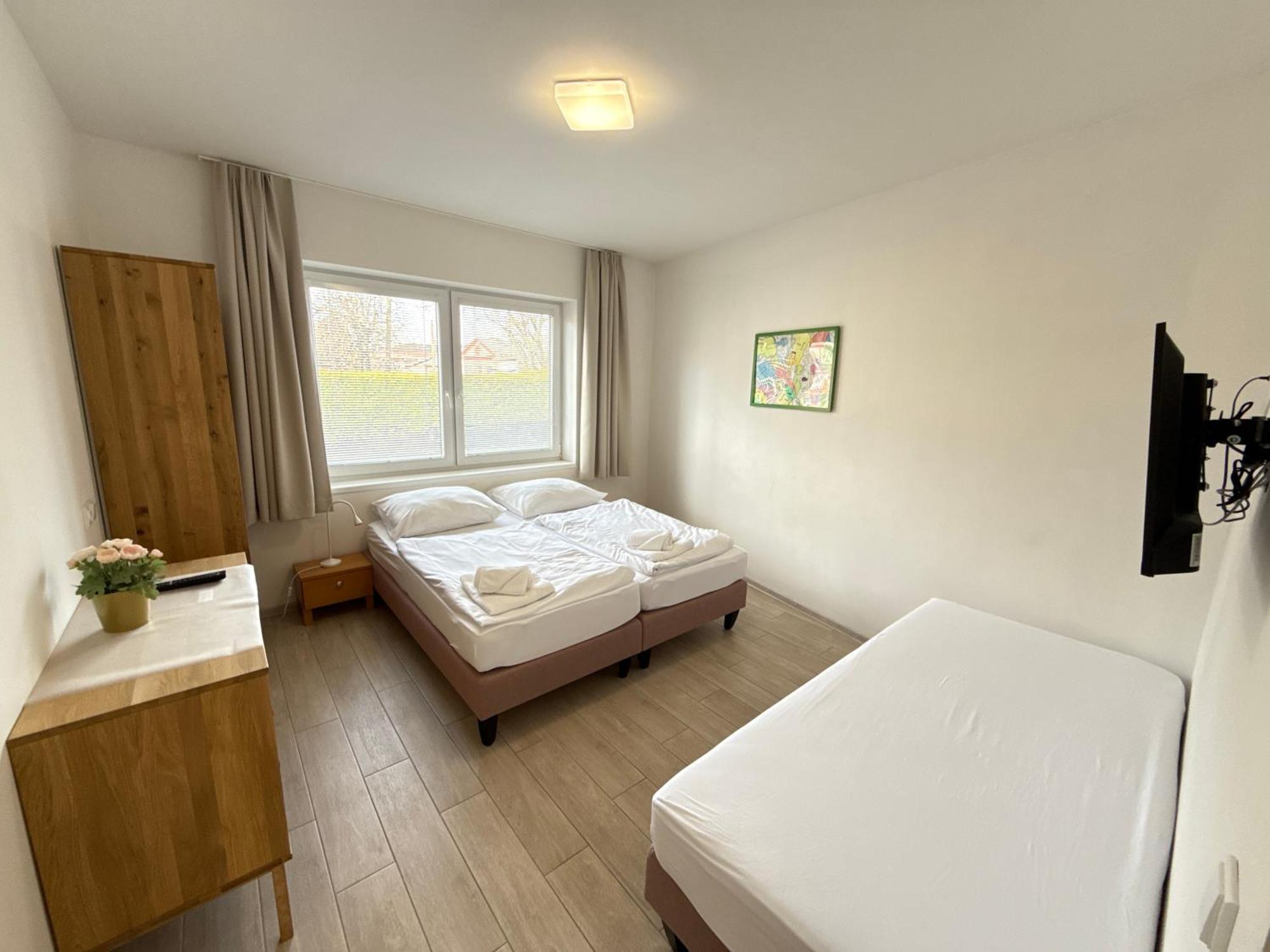 Apartmany Leto Frýdek-Místek Екстериор снимка