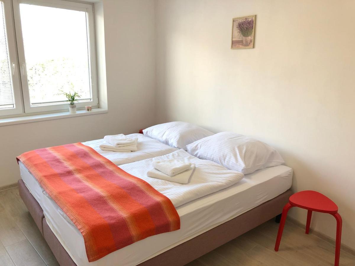 Apartmany Leto Frýdek-Místek Екстериор снимка